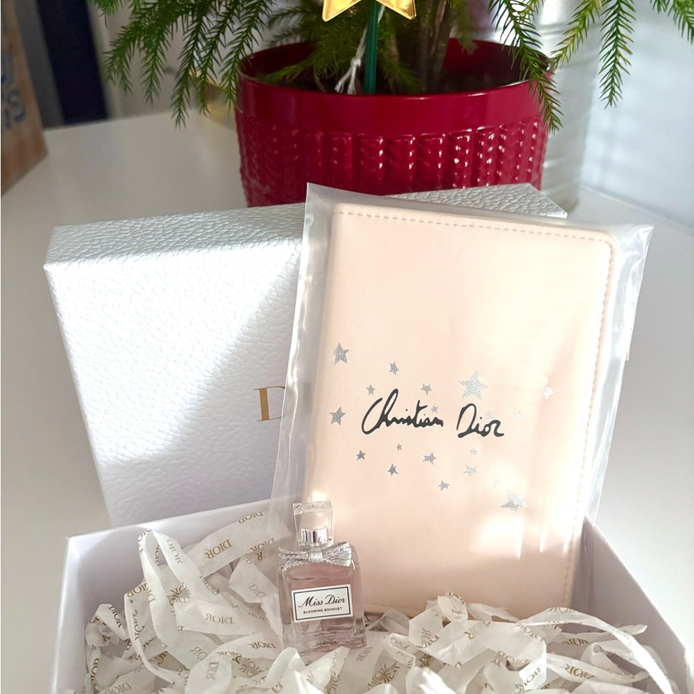 New! Christian Dior Passport Holder + Miss Dior Mini + Box — Gift Set